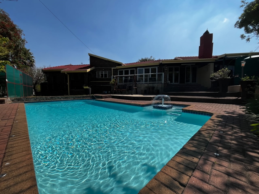 4 Bedroom Property for Sale in Aviary Hill KwaZulu-Natal