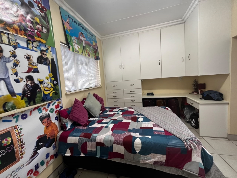 4 Bedroom Property for Sale in Aviary Hill KwaZulu-Natal