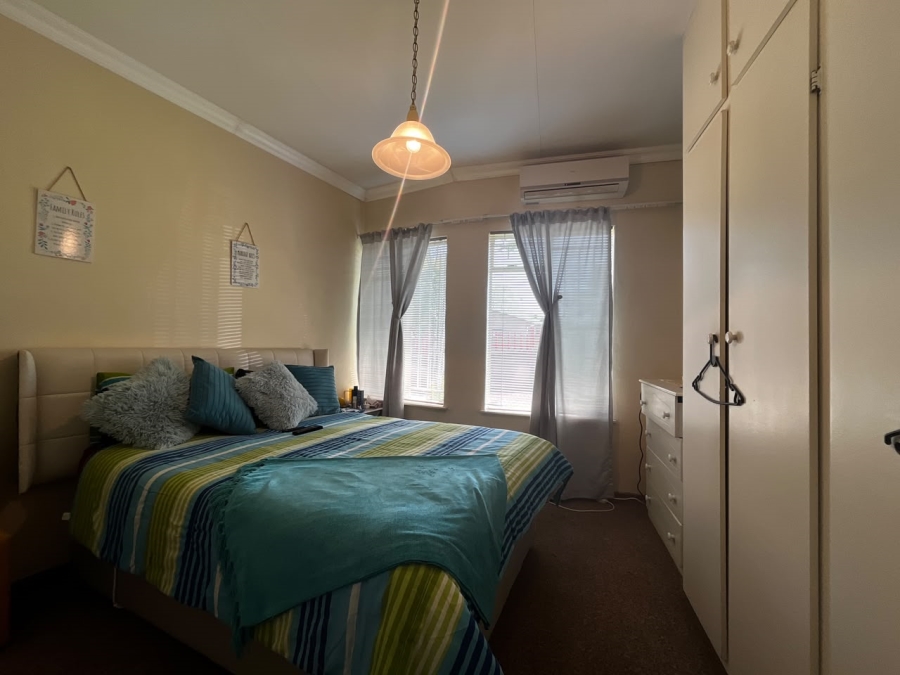 4 Bedroom Property for Sale in Aviary Hill KwaZulu-Natal