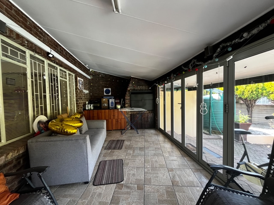 4 Bedroom Property for Sale in Aviary Hill KwaZulu-Natal