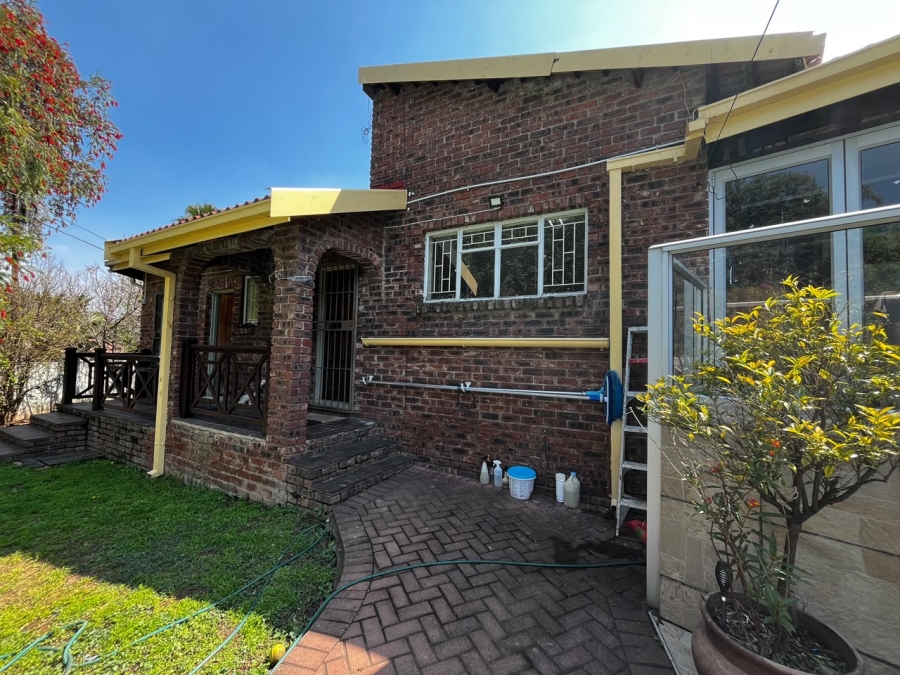 4 Bedroom Property for Sale in Aviary Hill KwaZulu-Natal
