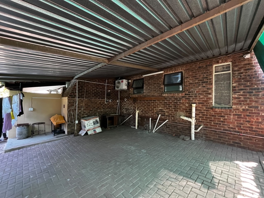 4 Bedroom Property for Sale in Aviary Hill KwaZulu-Natal