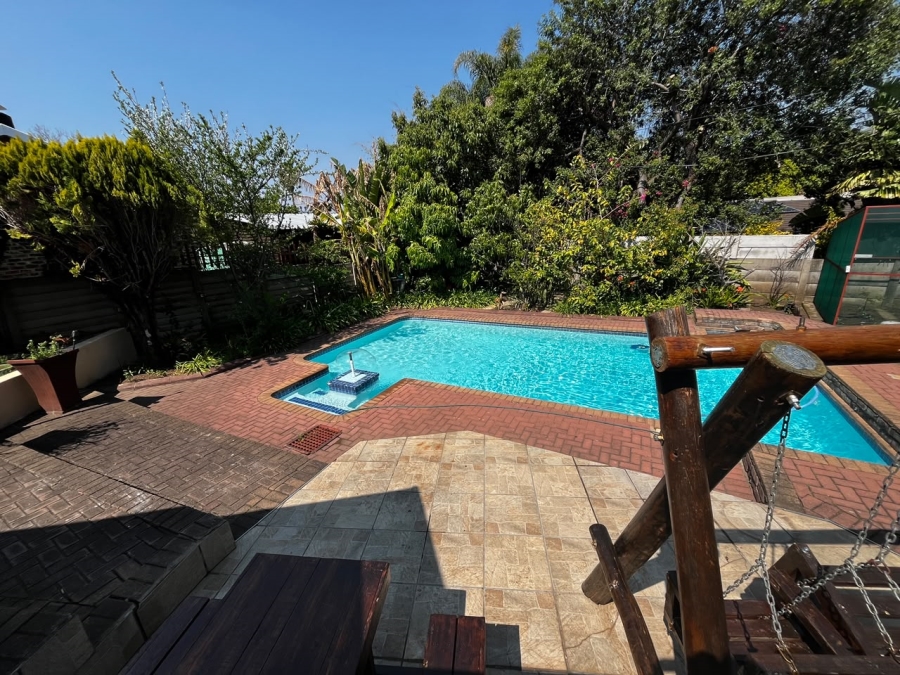 4 Bedroom Property for Sale in Aviary Hill KwaZulu-Natal