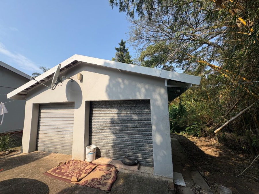 3 Bedroom Property for Sale in Umtentweni KwaZulu-Natal