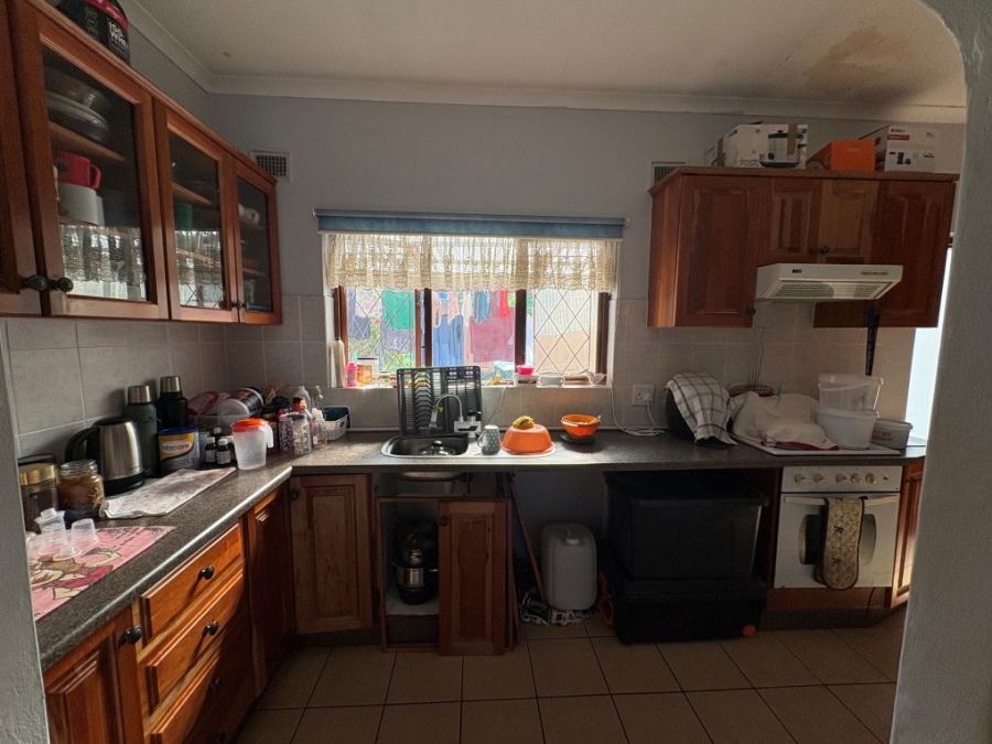 3 Bedroom Property for Sale in Umtentweni KwaZulu-Natal