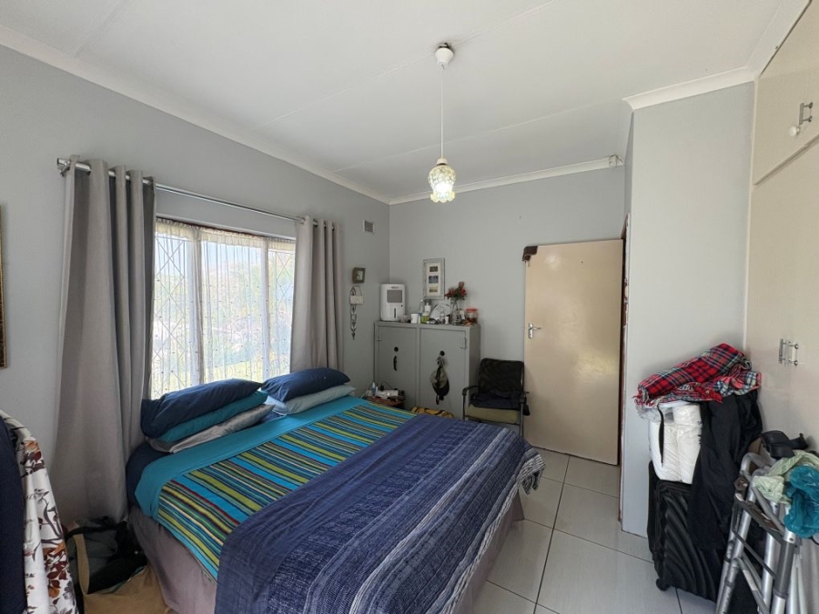 3 Bedroom Property for Sale in Umtentweni KwaZulu-Natal