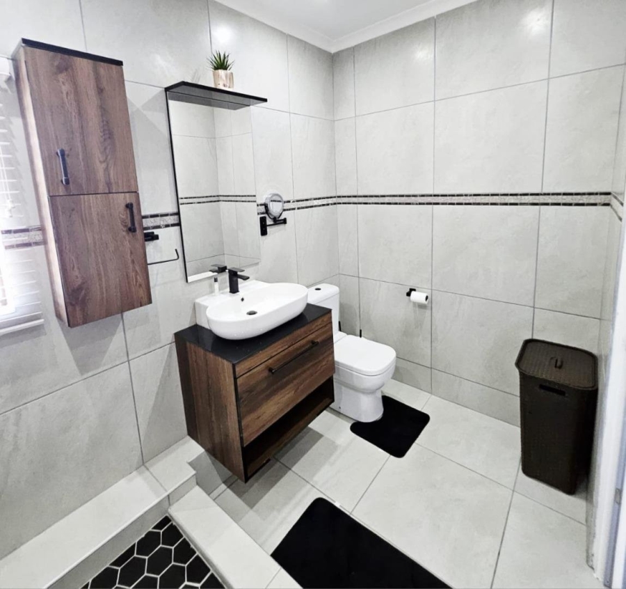 3 Bedroom Property for Sale in Winklespruit KwaZulu-Natal