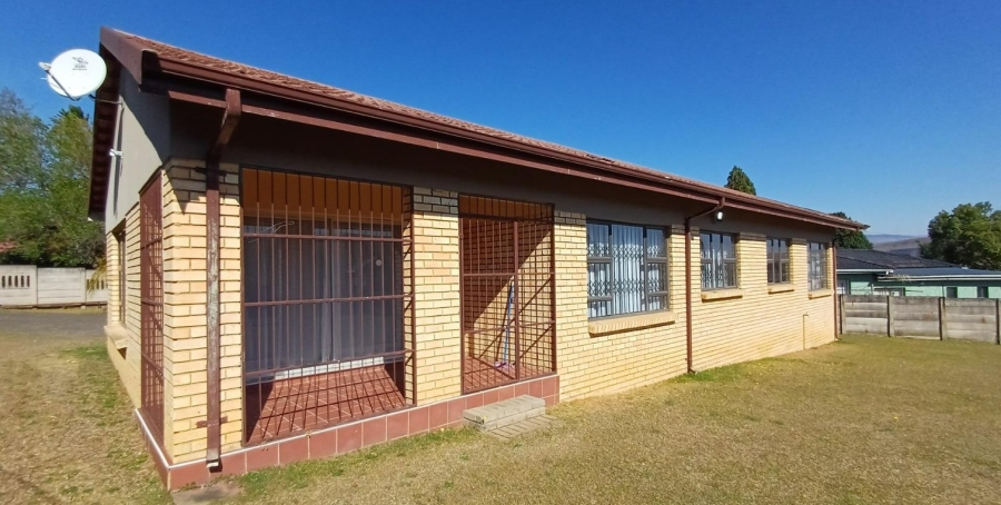 3 Bedroom Property for Sale in Aviary Hill KwaZulu-Natal