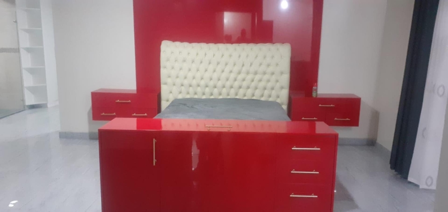 6 Bedroom Property for Sale in Stanger Heights KwaZulu-Natal