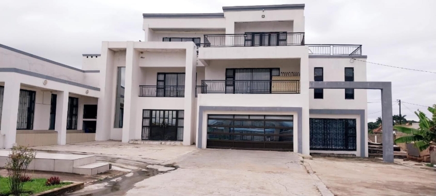 6 Bedroom Property for Sale in Stanger Heights KwaZulu-Natal