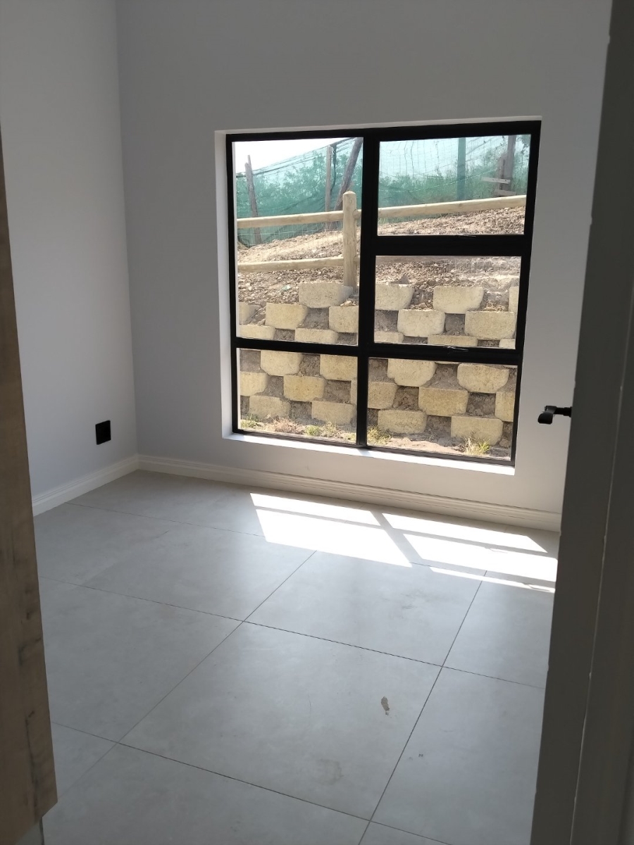3 Bedroom Property for Sale in Tinley Manor KwaZulu-Natal