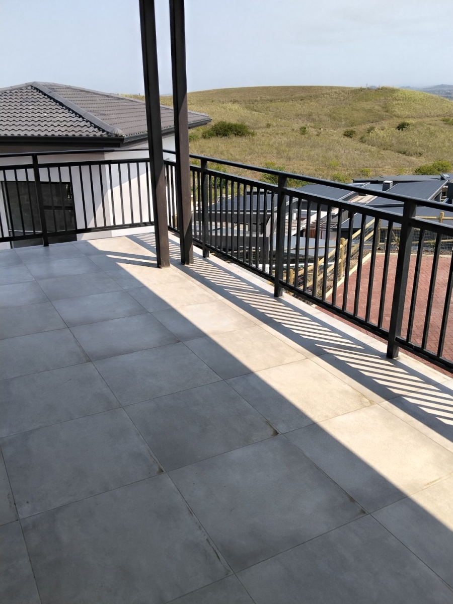 3 Bedroom Property for Sale in Tinley Manor KwaZulu-Natal