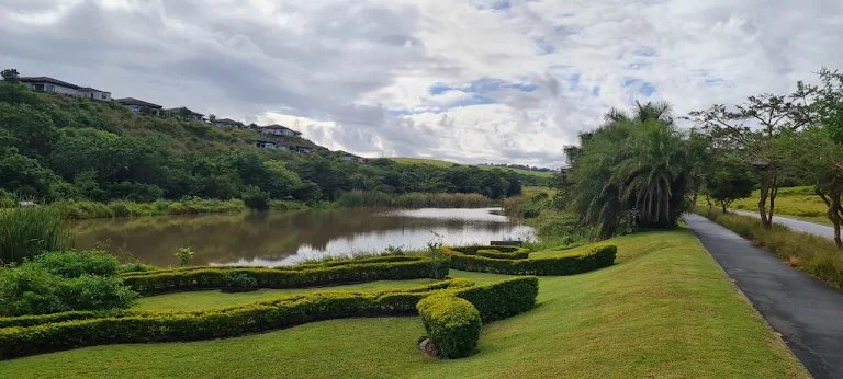 3 Bedroom Property for Sale in Tinley Manor KwaZulu-Natal