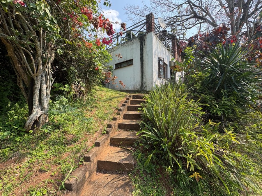 3 Bedroom Property for Sale in Umtentweni KwaZulu-Natal