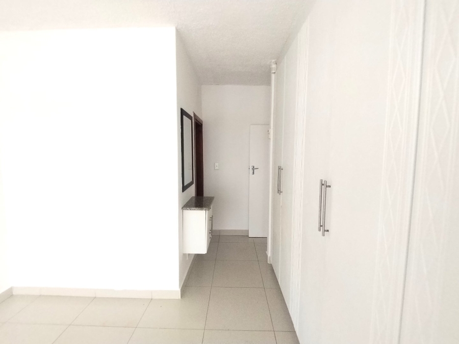 3 Bedroom Property for Sale in Uvongo KwaZulu-Natal