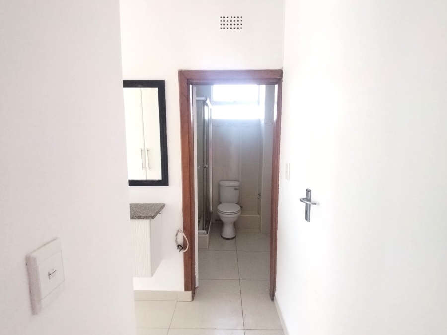 3 Bedroom Property for Sale in Uvongo KwaZulu-Natal