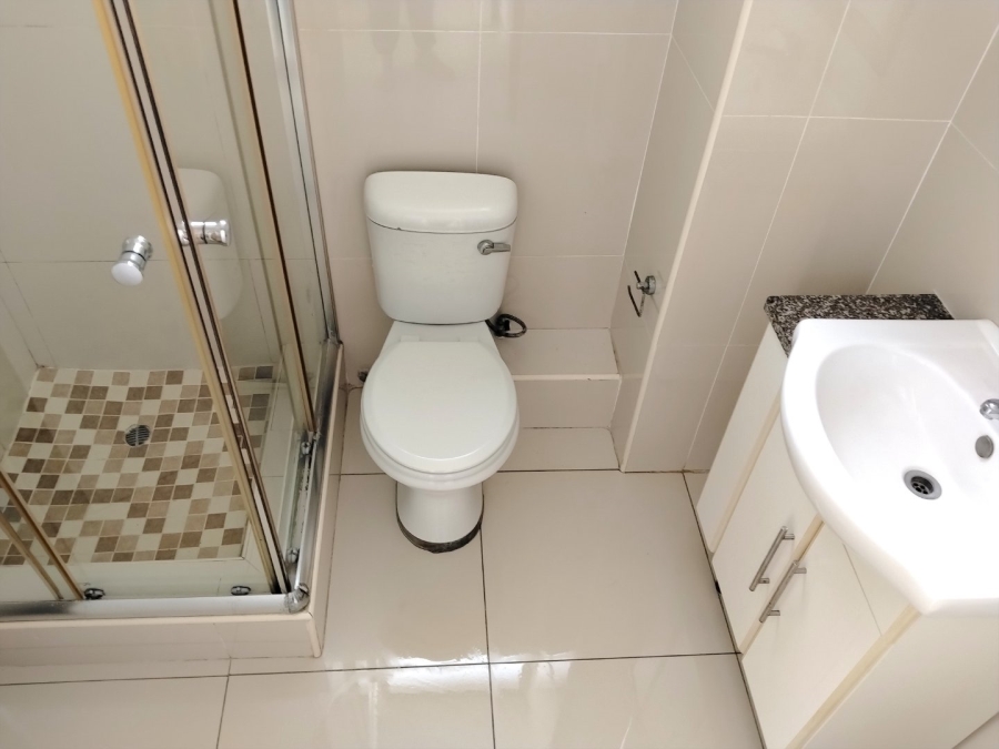 3 Bedroom Property for Sale in Uvongo KwaZulu-Natal