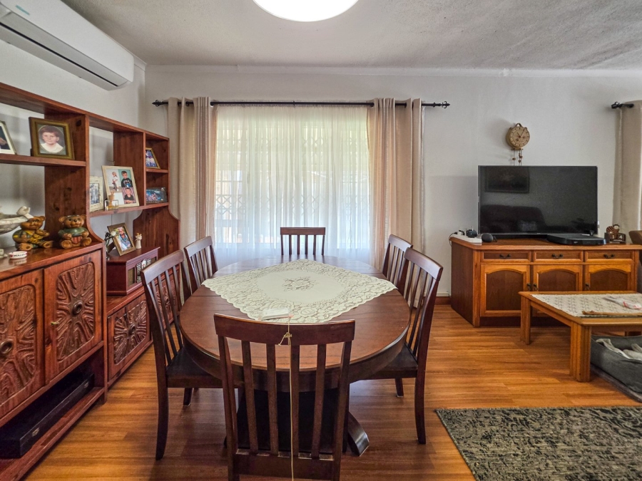 3 Bedroom Property for Sale in Manaba Beach KwaZulu-Natal