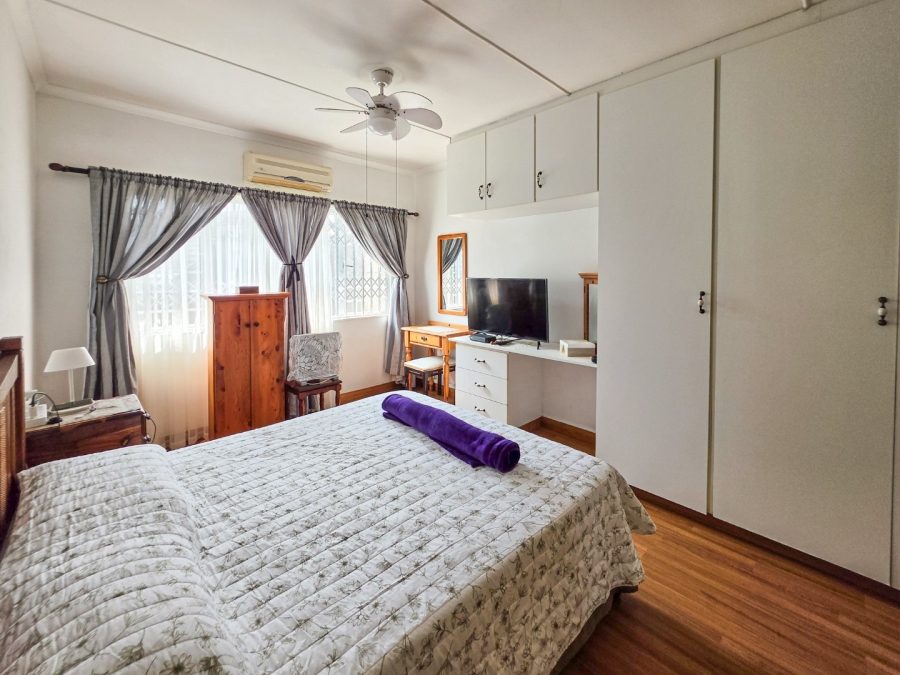 3 Bedroom Property for Sale in Manaba Beach KwaZulu-Natal