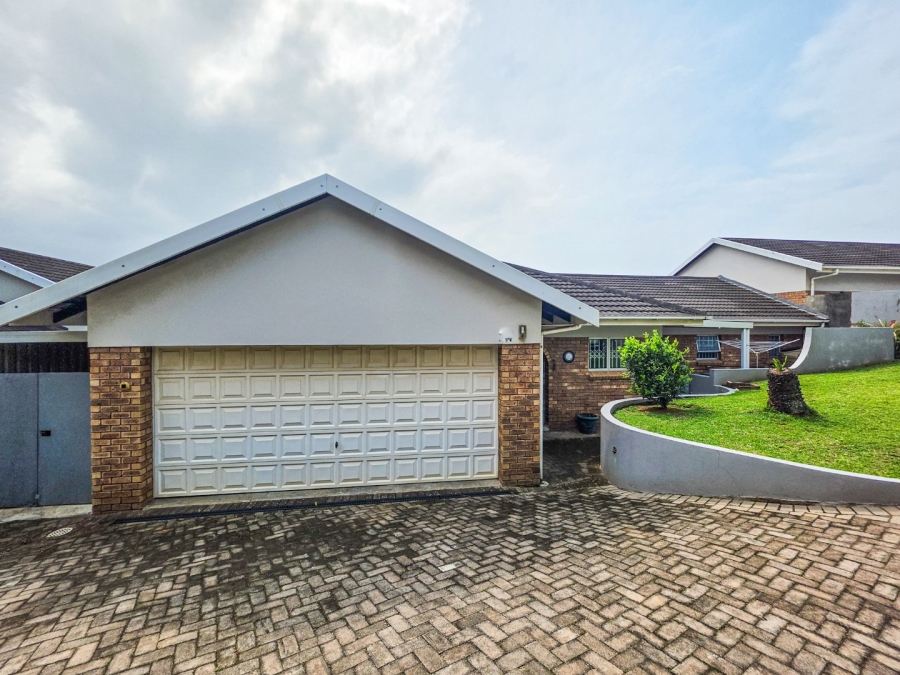 3 Bedroom Property for Sale in Manaba Beach KwaZulu-Natal