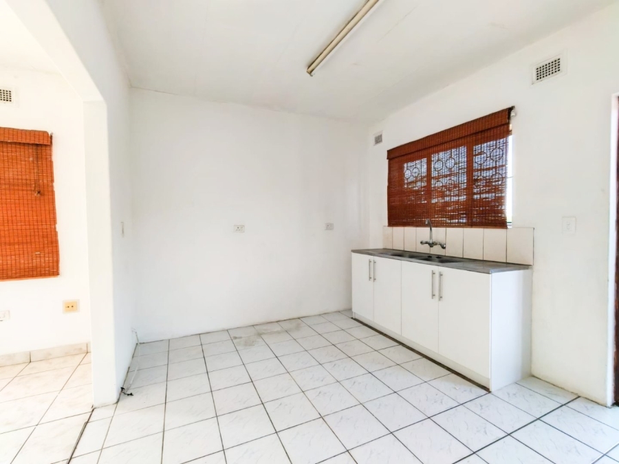 2 Bedroom Property for Sale in Stanger KwaZulu-Natal