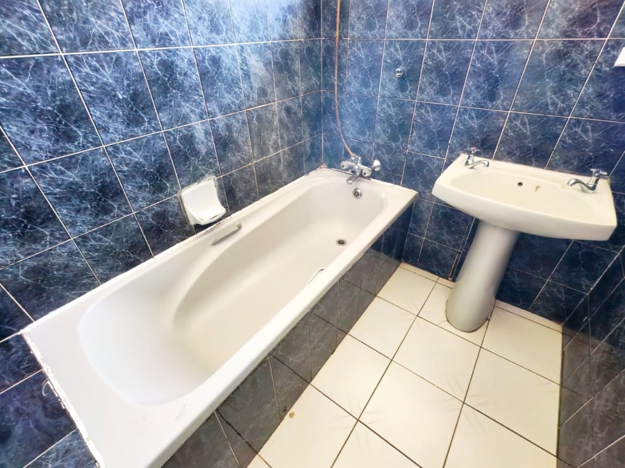 2 Bedroom Property for Sale in Stanger KwaZulu-Natal