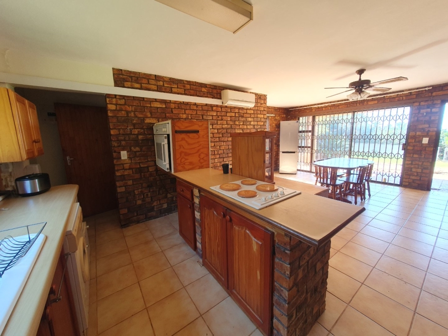 2 Bedroom Property for Sale in Palm Beach KwaZulu-Natal
