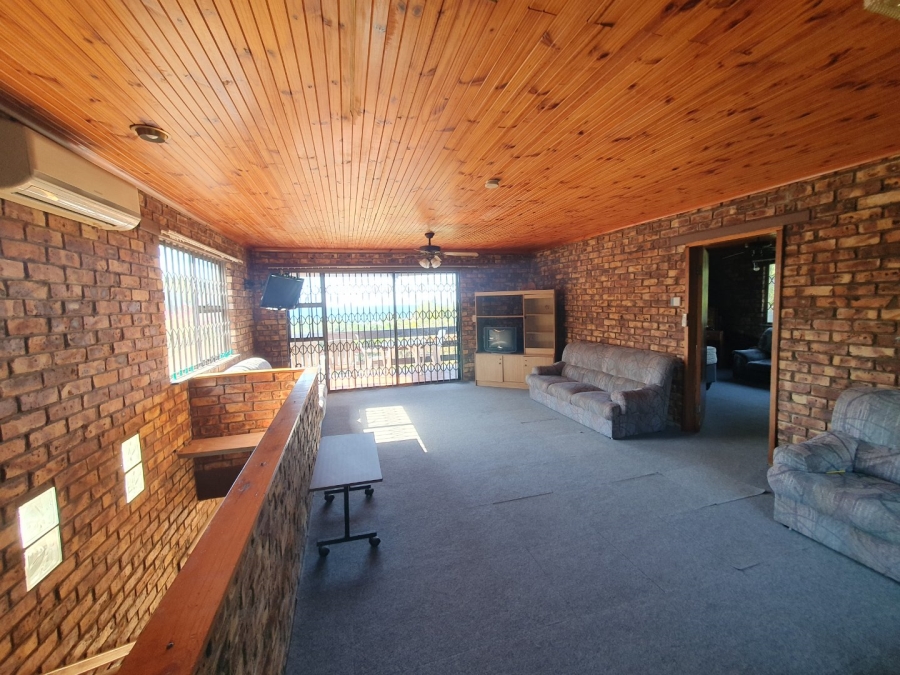 2 Bedroom Property for Sale in Palm Beach KwaZulu-Natal