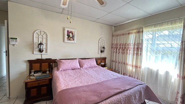 5 Bedroom Property for Sale in Birdswood KwaZulu-Natal