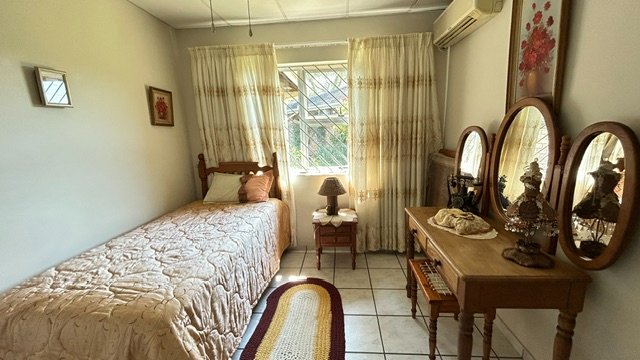 5 Bedroom Property for Sale in Birdswood KwaZulu-Natal