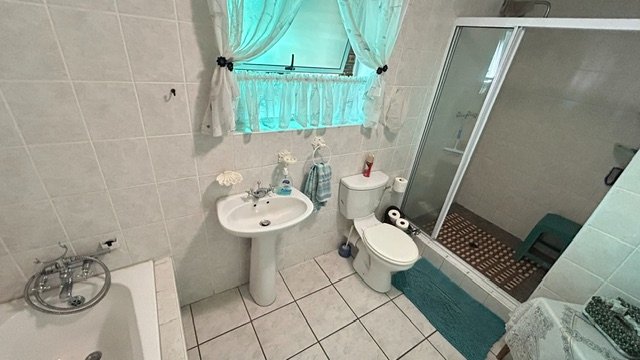 5 Bedroom Property for Sale in Birdswood KwaZulu-Natal