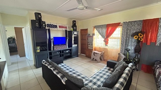 5 Bedroom Property for Sale in Birdswood KwaZulu-Natal