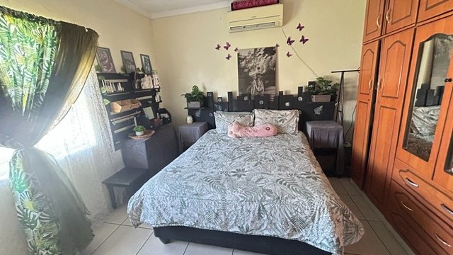 5 Bedroom Property for Sale in Birdswood KwaZulu-Natal