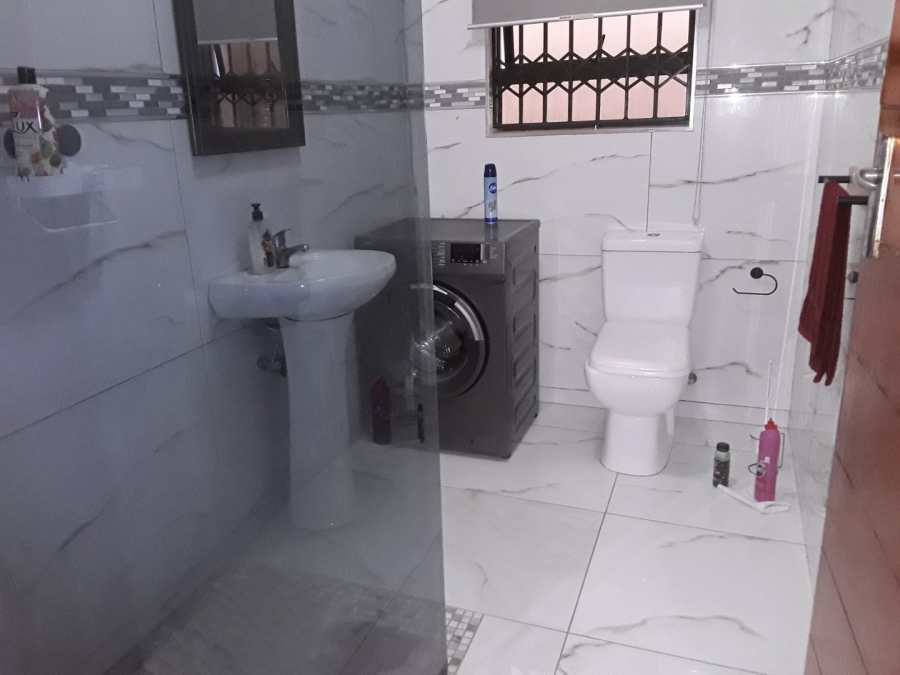 3 Bedroom Property for Sale in Umlazi P KwaZulu-Natal