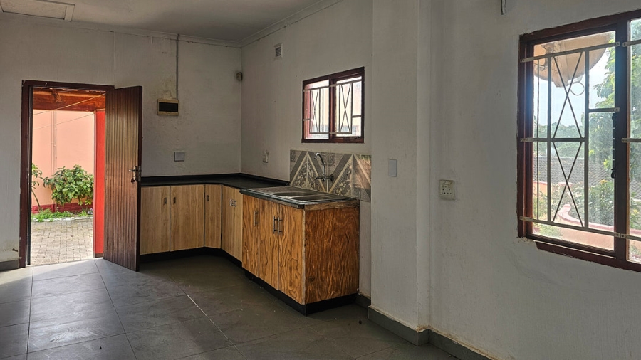 5 Bedroom Property for Sale in Shelly Beach KwaZulu-Natal