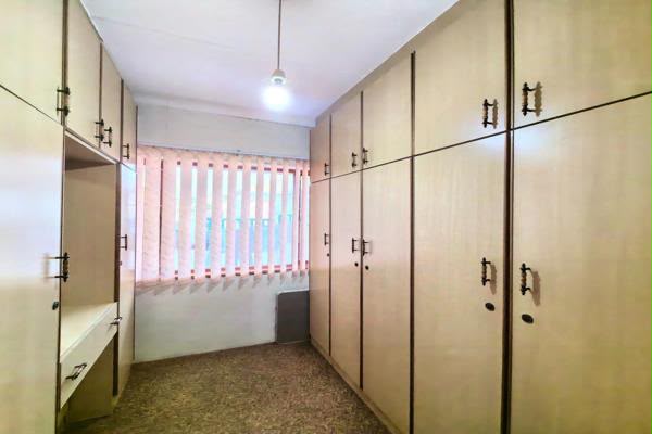 3 Bedroom Property for Sale in Mount Vernon KwaZulu-Natal