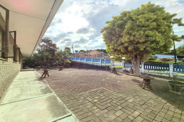 3 Bedroom Property for Sale in Mount Vernon KwaZulu-Natal