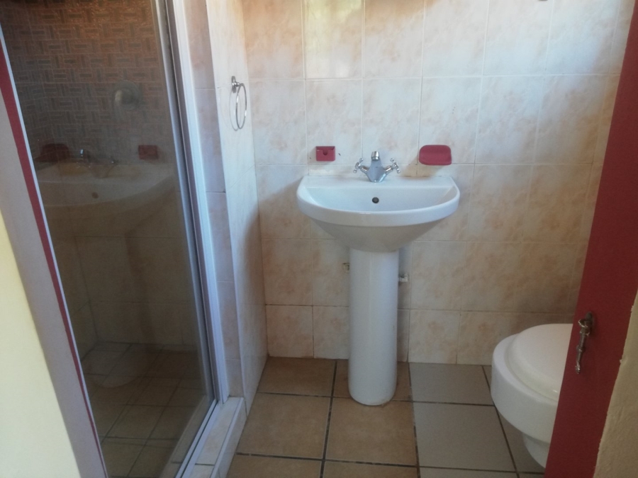 5 Bedroom Property for Sale in Shelly Beach KwaZulu-Natal