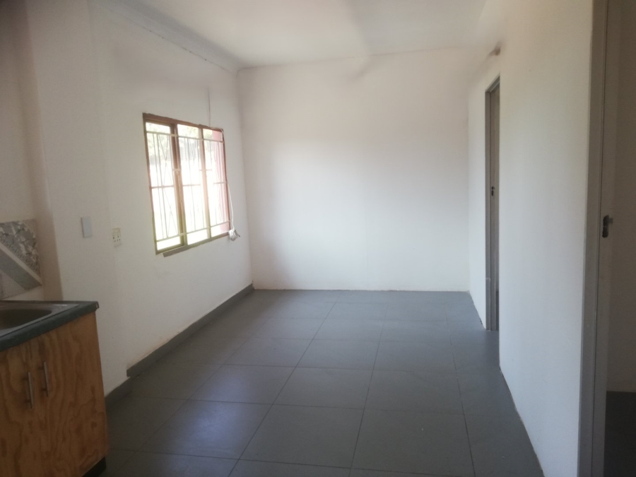 5 Bedroom Property for Sale in Shelly Beach KwaZulu-Natal