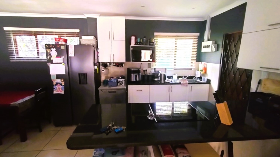 3 Bedroom Property for Sale in Hibberdene KwaZulu-Natal