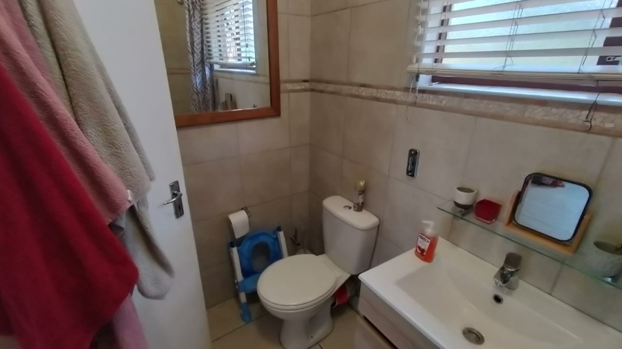 3 Bedroom Property for Sale in Hibberdene KwaZulu-Natal
