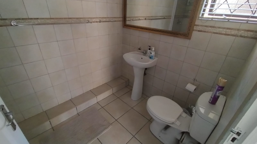3 Bedroom Property for Sale in Hibberdene KwaZulu-Natal