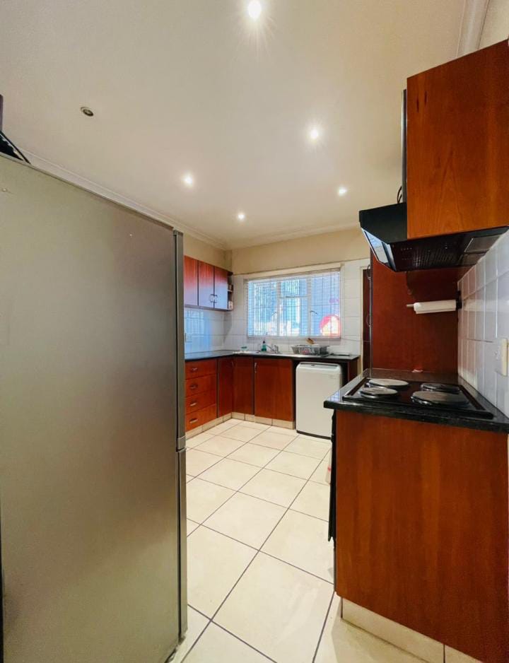  Bedroom Property for Sale in Windermere KwaZulu-Natal
