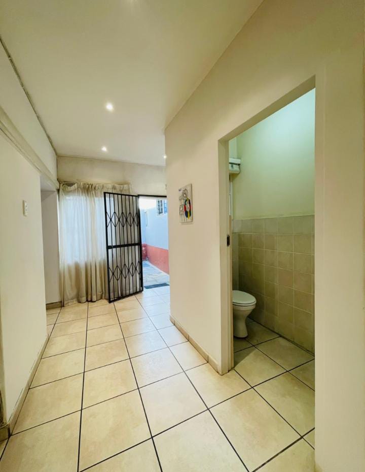  Bedroom Property for Sale in Windermere KwaZulu-Natal