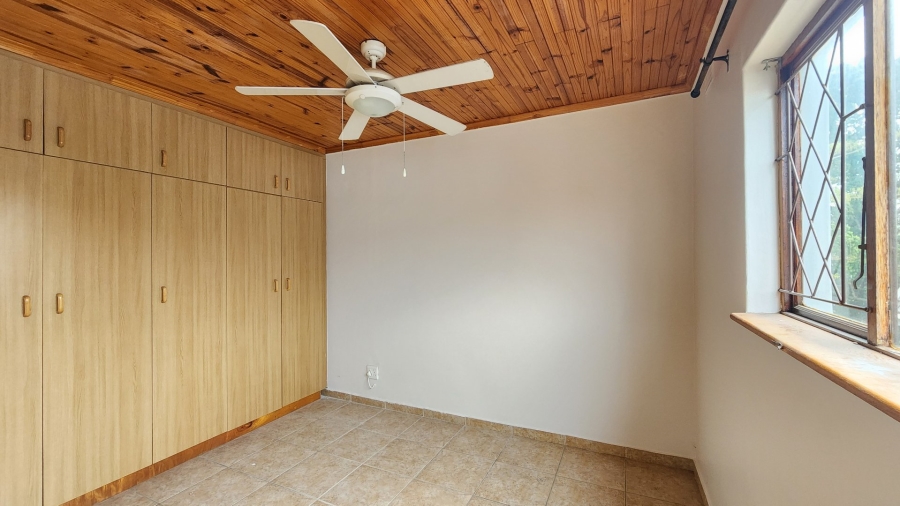 6 Bedroom Property for Sale in Pumula KwaZulu-Natal