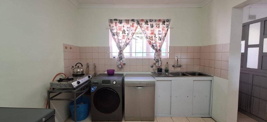 4 Bedroom Property for Sale in Elysium KwaZulu-Natal