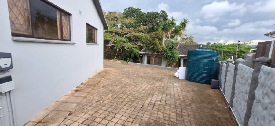 6 Bedroom Property for Sale in Pumula KwaZulu-Natal