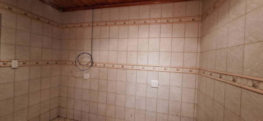 6 Bedroom Property for Sale in Pumula KwaZulu-Natal