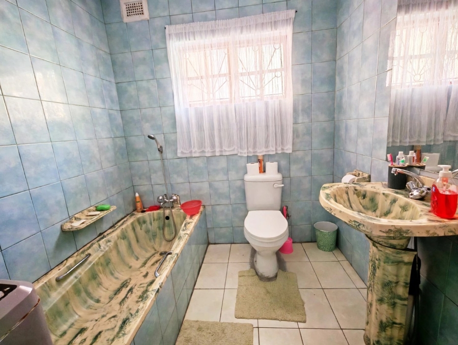 3 Bedroom Property for Sale in Glen Hills KwaZulu-Natal