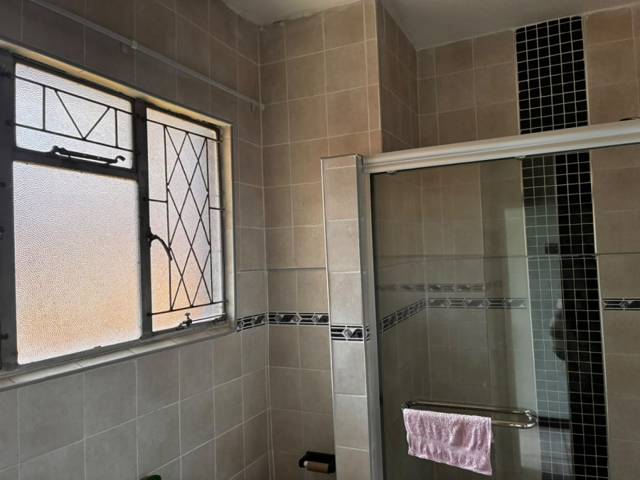 2 Bedroom Property for Sale in Scottsville KwaZulu-Natal